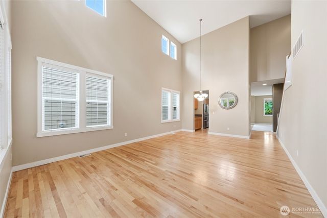 24750 NE 3rd Place, Sammamish, WA 98074