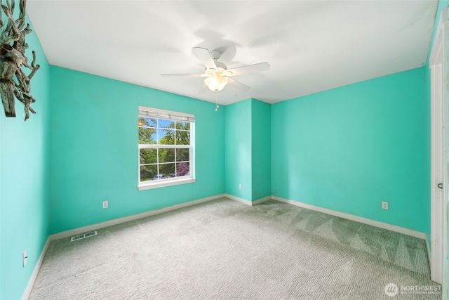 24750 NE 3rd Place, Sammamish, WA 98074