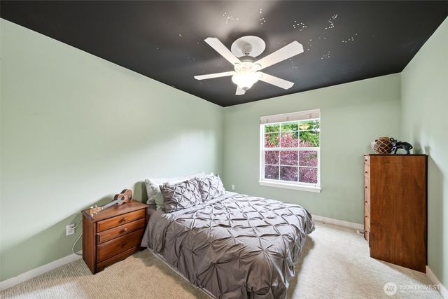 24750 NE 3rd Place, Sammamish, WA 98074