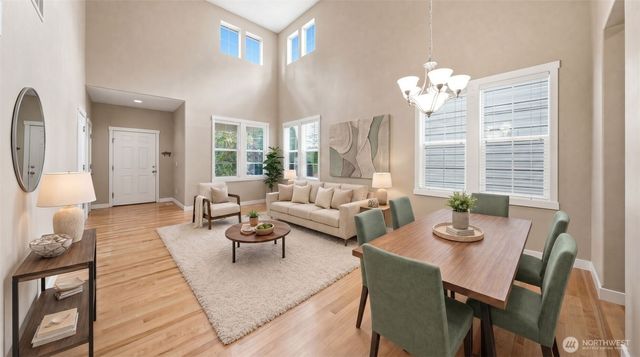 24750 NE 3rd Place, Sammamish, WA 98074