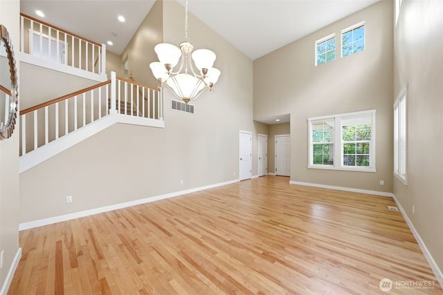 24750 NE 3rd Place, Sammamish, WA 98074