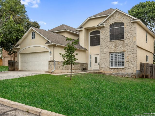 18 NIKITA DR, San Antonio, TX 78248
