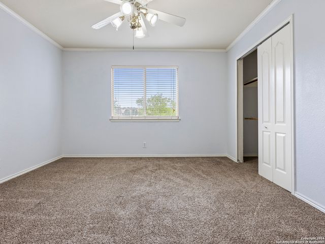 18 NIKITA DR, San Antonio, TX 78248