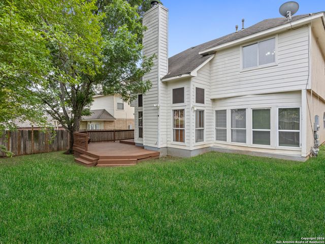 18 NIKITA DR, San Antonio, TX 78248