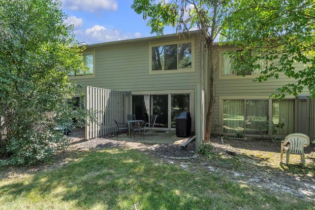 753 Peninsula Court 305, Ann Arbor, MI 48105