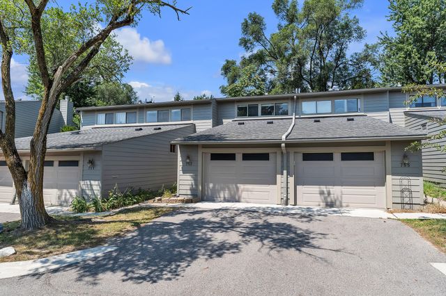 753 Peninsula Court 305, Ann Arbor, MI 48105