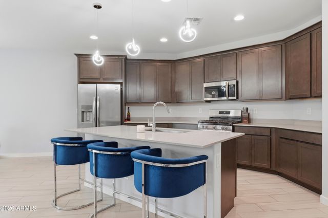 9514 W Avalon Drive, Phoenix, AZ 85037