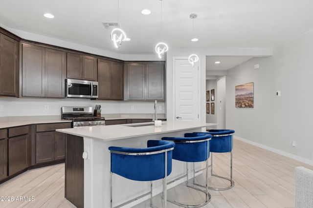 9514 W Avalon Drive, Phoenix, AZ 85037