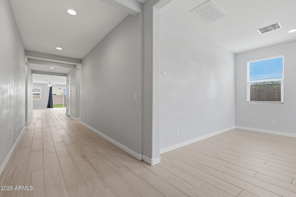 9514 W Avalon Drive, Phoenix, AZ 85037 — photo 4