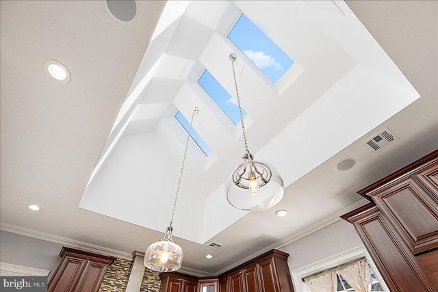 535 VILLAGE ROAD WEST, Princeton Junction, NJ 08550