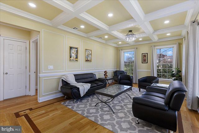 535 VILLAGE ROAD WEST, Princeton Junction, NJ 08550