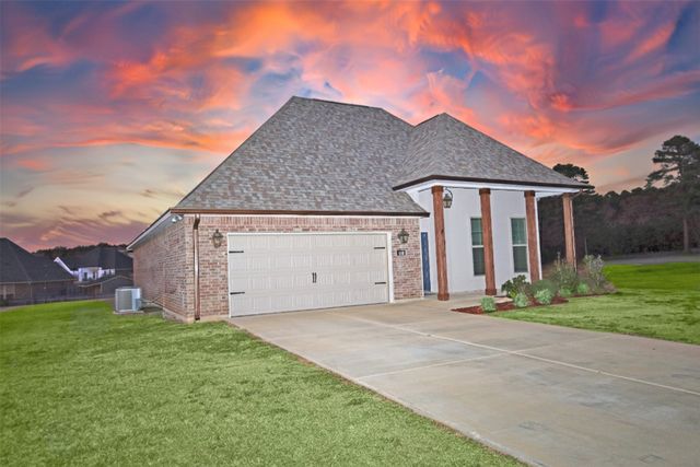 449 N Lost River Drive N, Benton, LA 71006