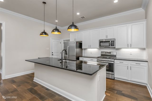 449 N Lost River Drive N, Benton, LA 71006