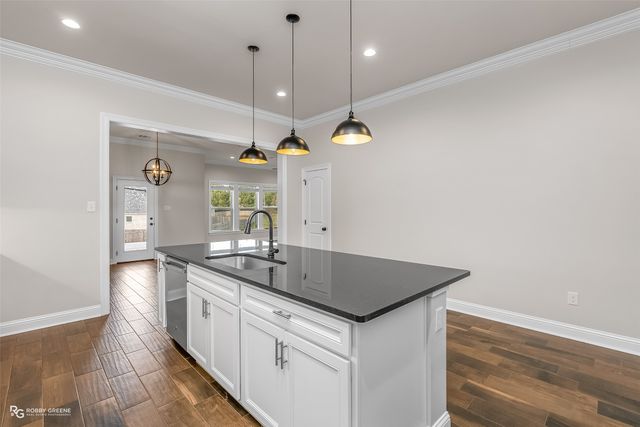 449 N Lost River Drive N, Benton, LA 71006