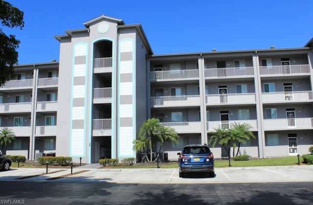16625 Lake Circle DR 523, Fort Myers, FL 33908