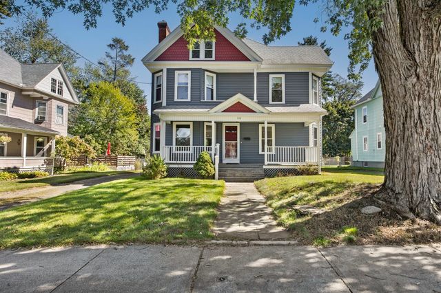 66 Nonotuck St, Holyoke, MA 01040