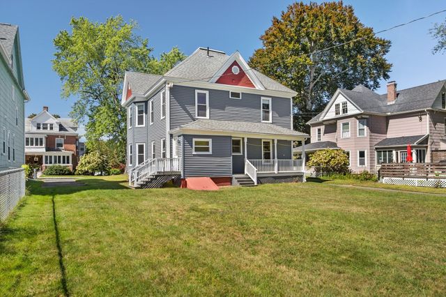 66 Nonotuck St, Holyoke, MA 01040