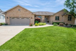 7351 Jeffrey Street, Schererville, IN 46375