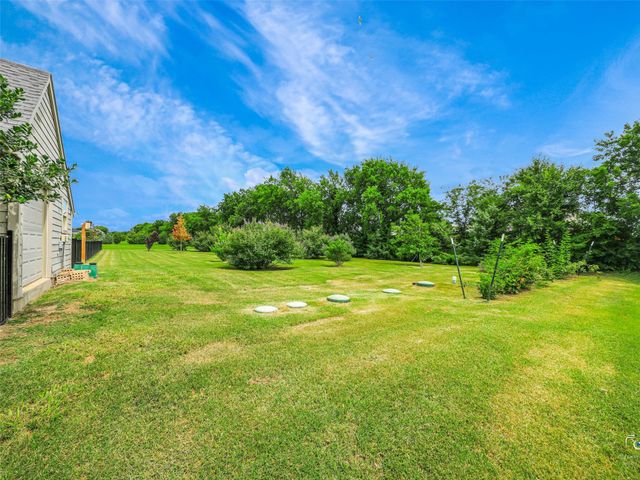 4428 Lake Breeze Drive, Mckinney, TX 75071