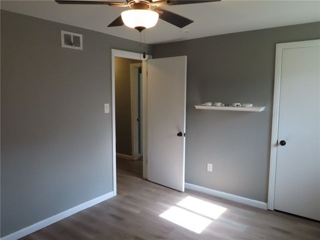 937 E Stroop Road, Kettering, OH 45429