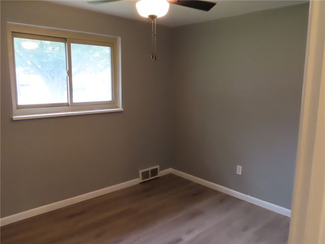 937 E Stroop Road, Kettering, OH 45429