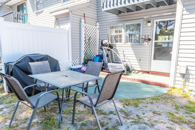 1710 Fawn Vista Dr N Apt E1, Surfside Beach, SC 29575