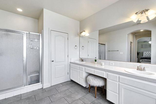 5883 N Leafwood Avenue, Fresno, CA 93723