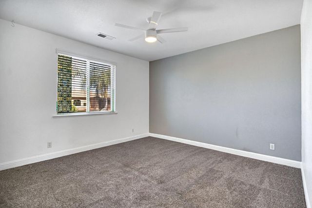 5883 N Leafwood Avenue, Fresno, CA 93723