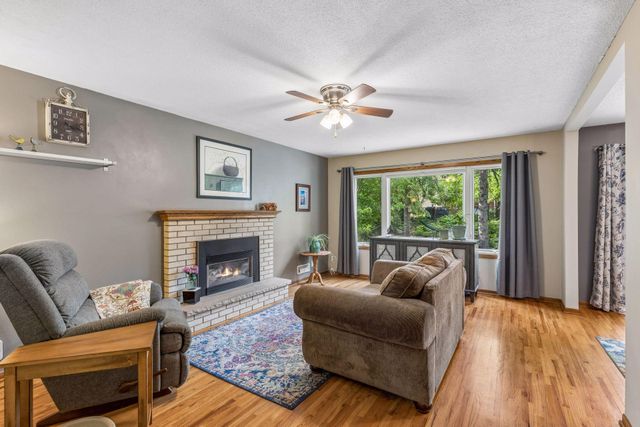 6232 Birchwood Road, Woodbury, MN 55125