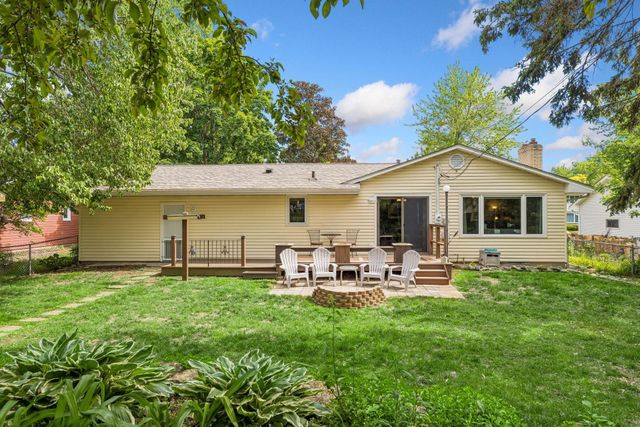 6232 Birchwood Road, Woodbury, MN 55125