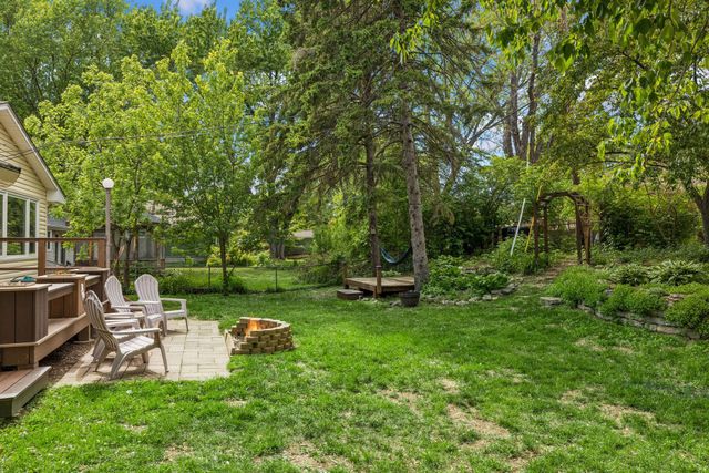 6232 Birchwood Road, Woodbury, MN 55125