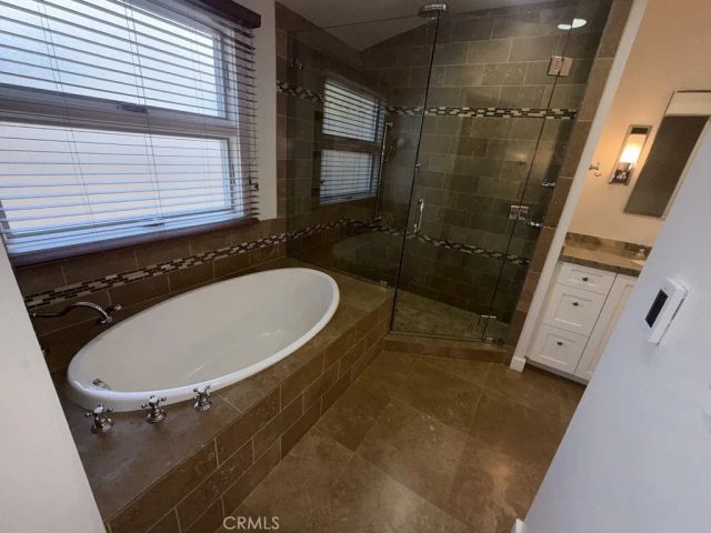 2746 N Kenneth Road North, Burbank, CA 91504