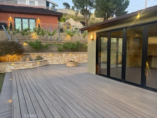 2746 N Kenneth Road North, Burbank, CA 91504