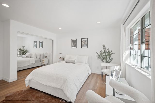 916 N Oxford, Los Angeles, CA 90029