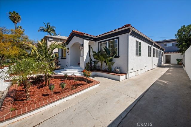 916 N Oxford, Los Angeles, CA 90029