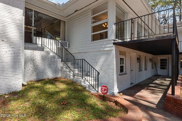 1010 Bion Butler Road, Aberdeen, NC 28315