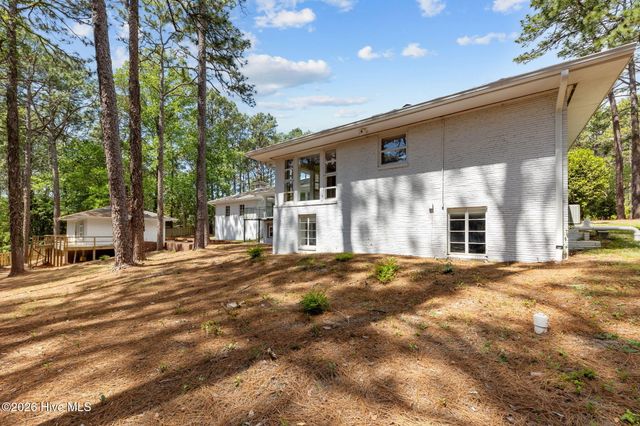 1010 Bion Butler Road, Aberdeen, NC 28315
