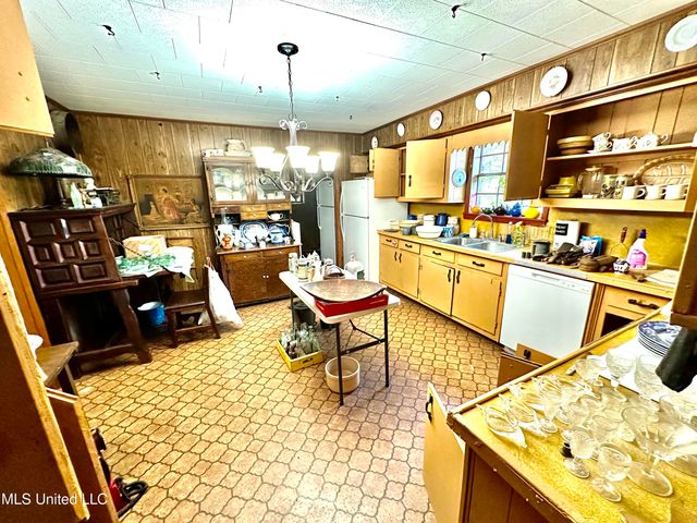 621 NE Felder Lane, Brookhaven, MS 39601