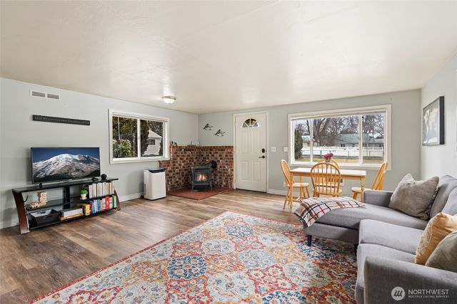 405 S Sampson Street, Ellensburg, WA 98926