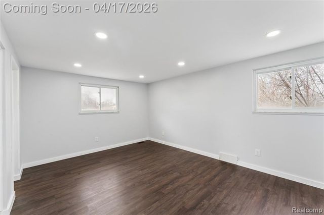 337 Bella Vista Drive, Grand Blanc, MI 48439