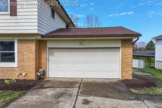 337 Bella Vista Drive, Grand Blanc, MI 48439