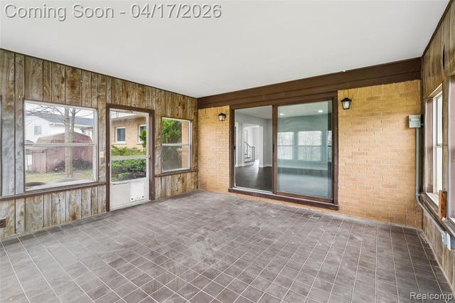 337 Bella Vista Drive, Grand Blanc, MI 48439