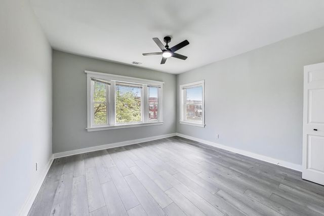 7026 S Vernon Avenue, Chicago, IL 60637