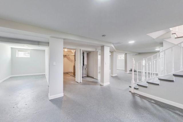 7026 S Vernon Avenue, Chicago, IL 60637