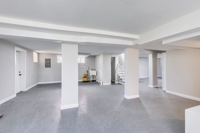 7026 S Vernon Avenue, Chicago, IL 60637