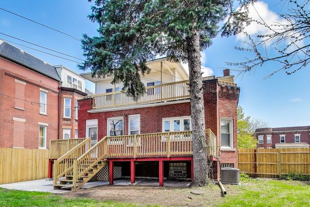 7026 S Vernon Avenue, Chicago, IL 60637