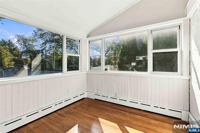 589 Albin Street, Teaneck, NJ 07666