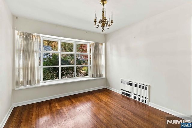 589 Albin Street, Teaneck, NJ 07666