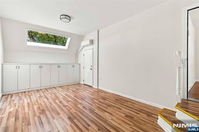 589 Albin Street, Teaneck, NJ 07666