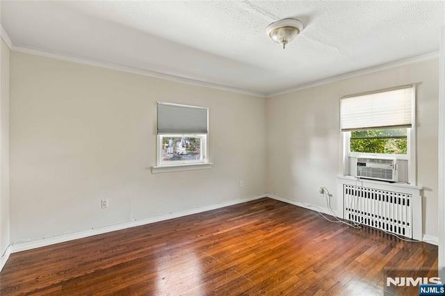589 Albin Street, Teaneck, NJ 07666